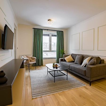 Apartman Epilux Tuzla Exterior photo